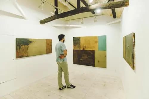 Tranquil Studio with Loft space Apts - photo 17