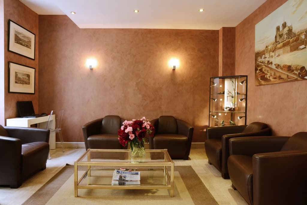 Hôtel Pierre Nicole - main photo