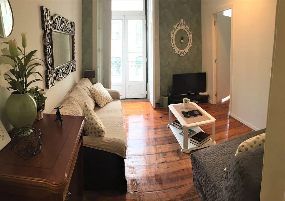 Charming Vintage Auto Check-in Flat in Baixa - photo 15