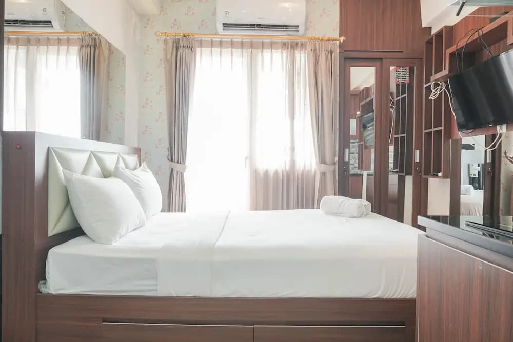 Modern Studio at Green Pramuka City Apartment - photo 17