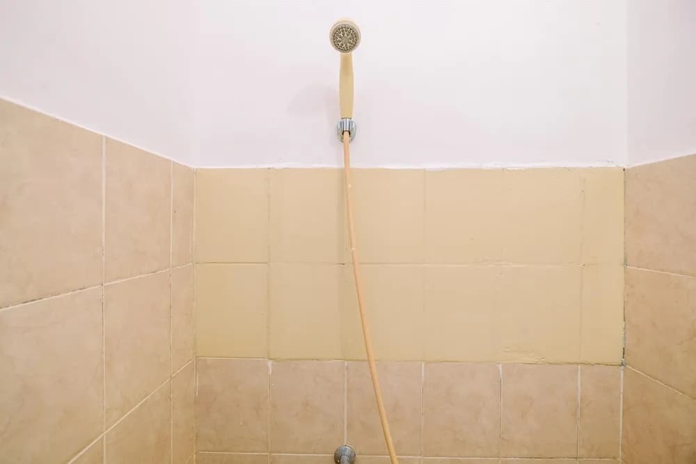 Homey And Fully Furnished Studio At Green Bay Pluit Apartment - photo 11