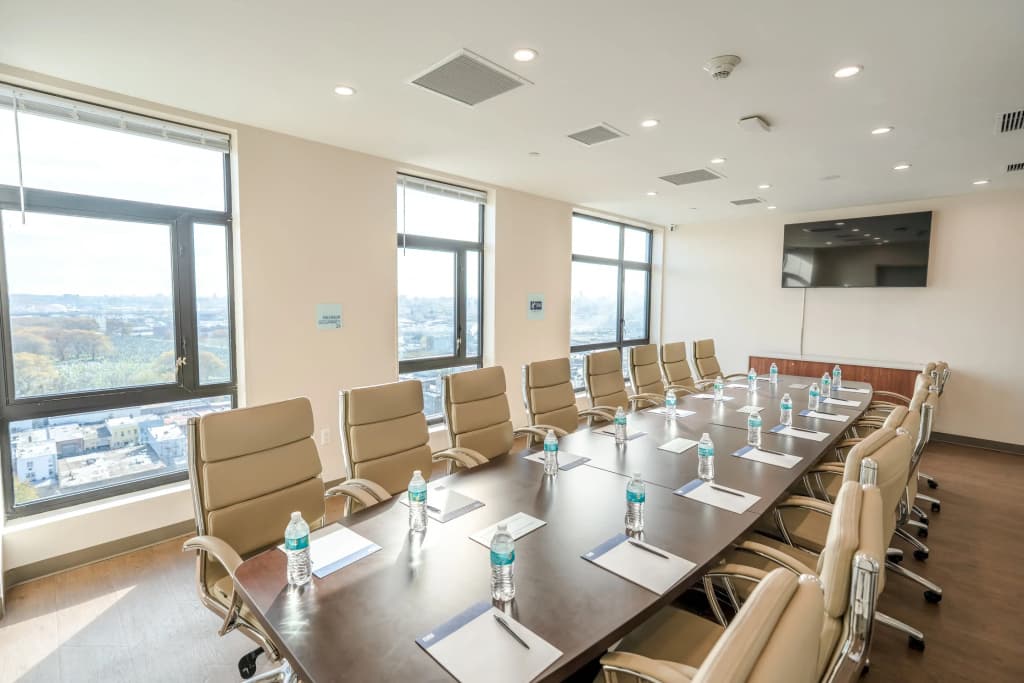 Holiday Inn Express Long Island City E New York by IHG - photo 12