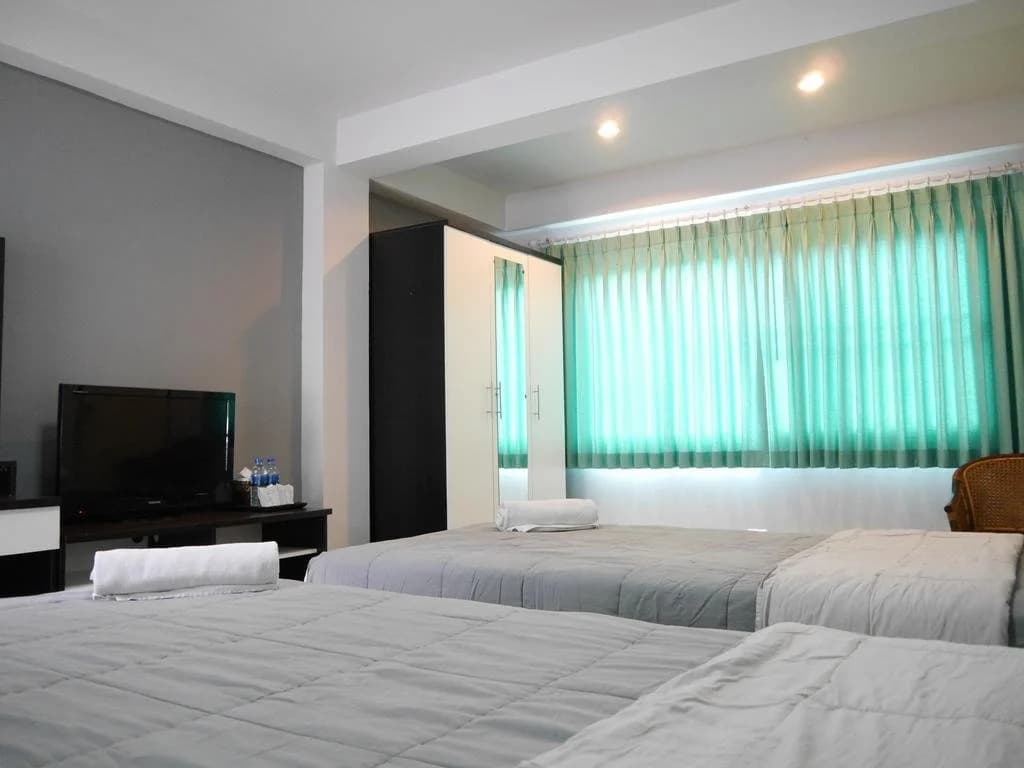 Nine House - photo 1