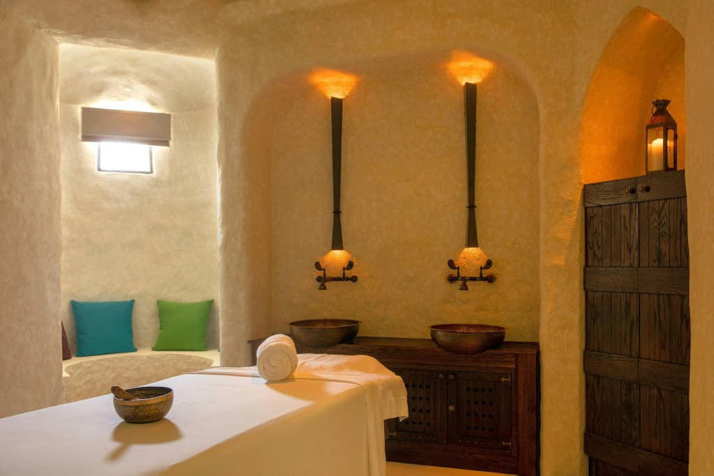 Al Bustan Palace, a Ritz-Carlton Hotel - photo 22