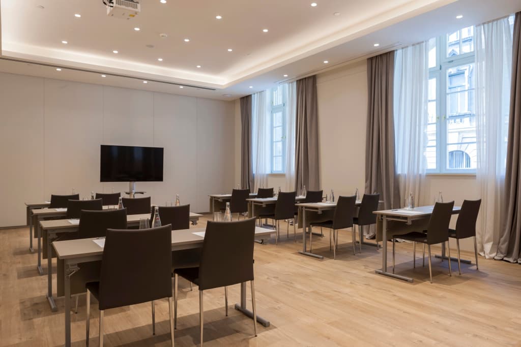 Kozmo Hotel Suites & Spa - Small Luxury Hotels of the World - photo 34