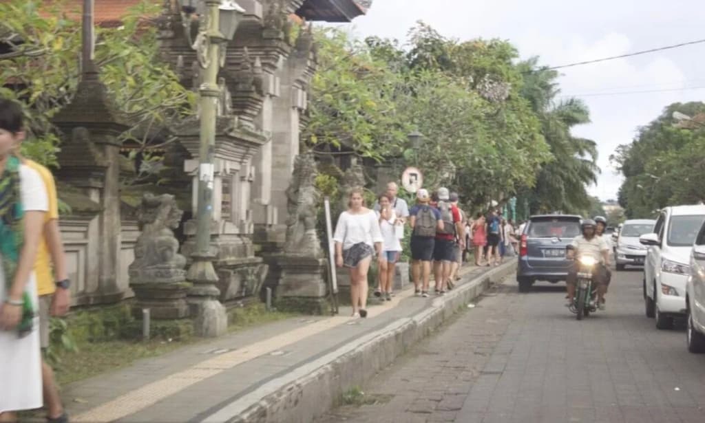 Legong Dormitory Backpacker Ubud - photo 12