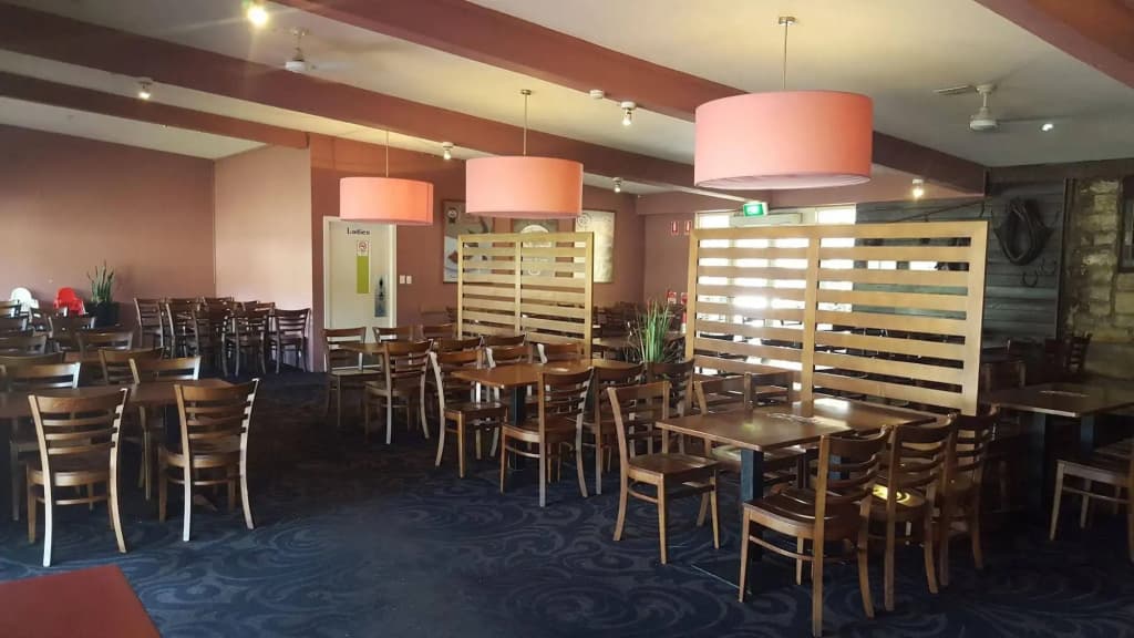 Wisemans Inn Hotel - photo 20