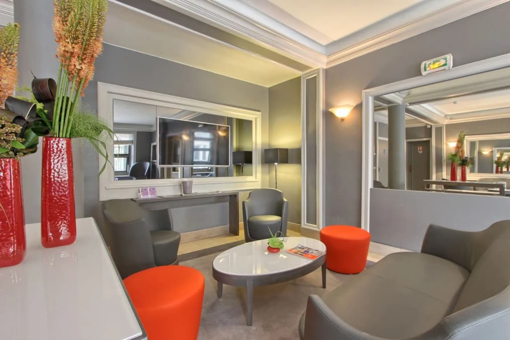 Timhotel Opera Blanche Fontaine - photo 8