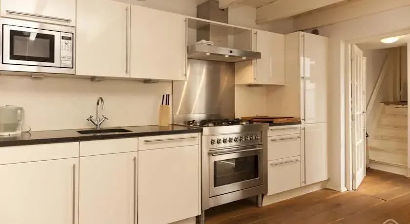 Prins Canal Duplex Amsterdam - photo 10