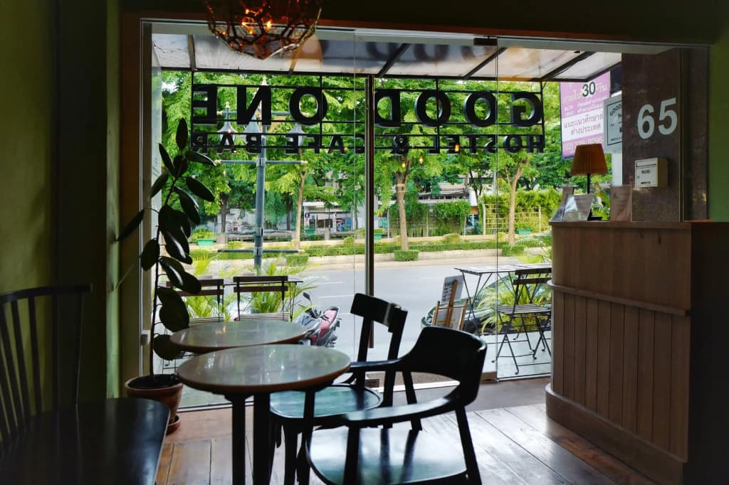 Good One Poshtel & Café Bar - photo 17