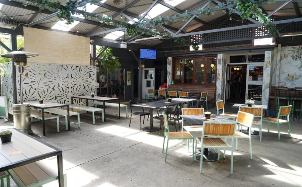 Sir Joseph Banks Hotel - photo 10