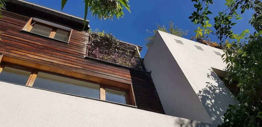 Stunning Architect House with courtyard - photo 1