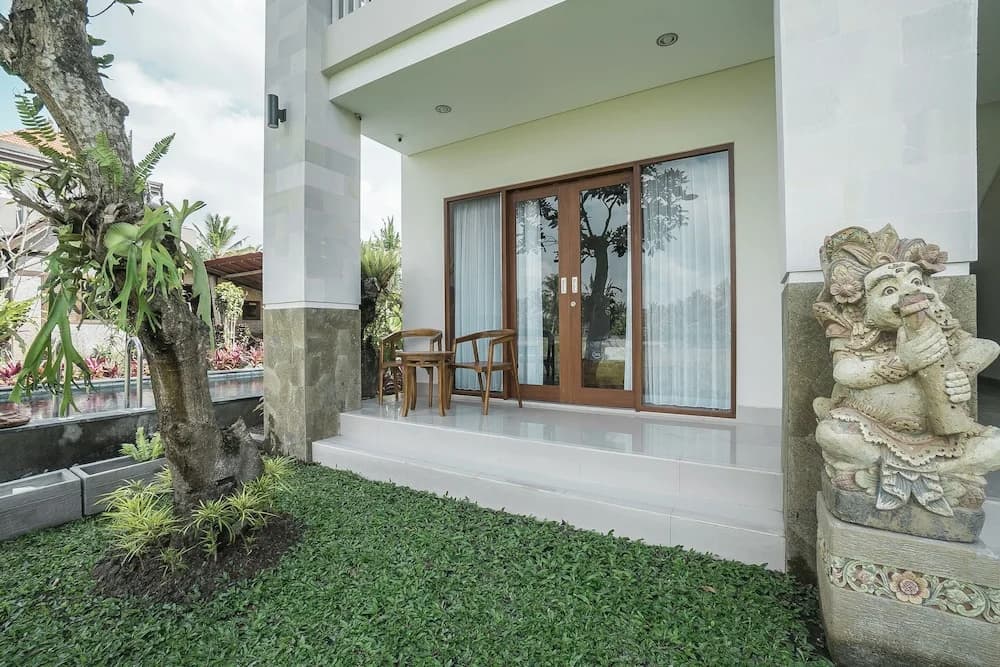 Putih DCarik Ubud - photo 17