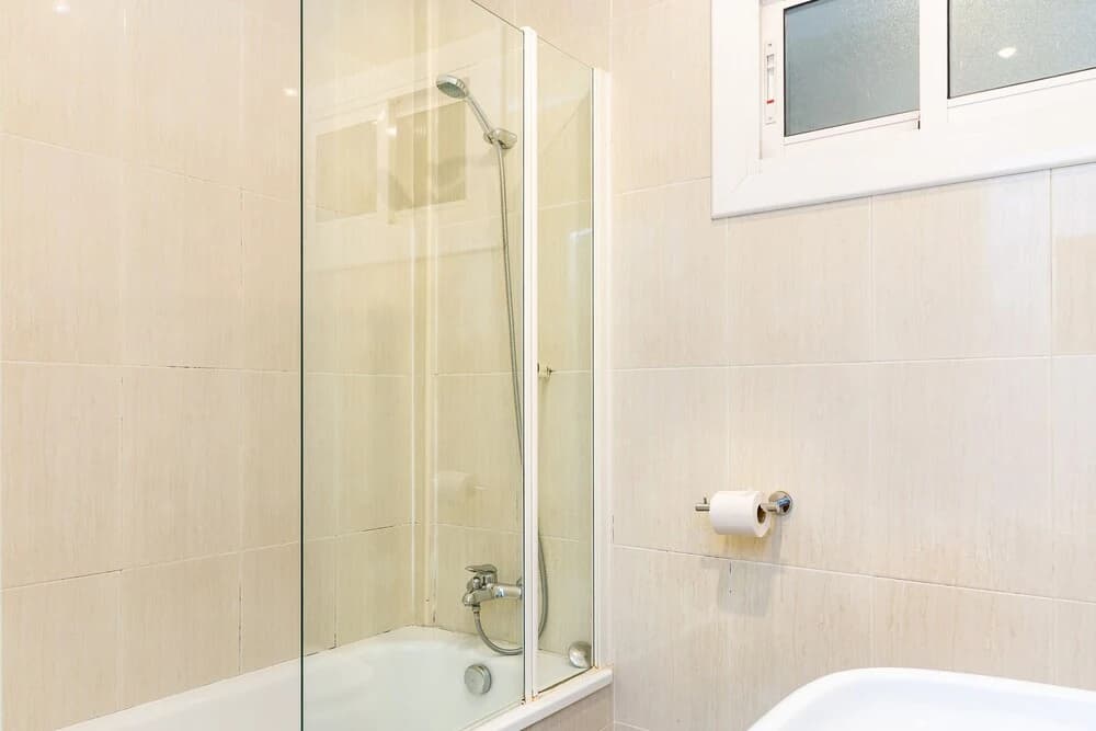 Ab Enric Granados Apartment - photo 9