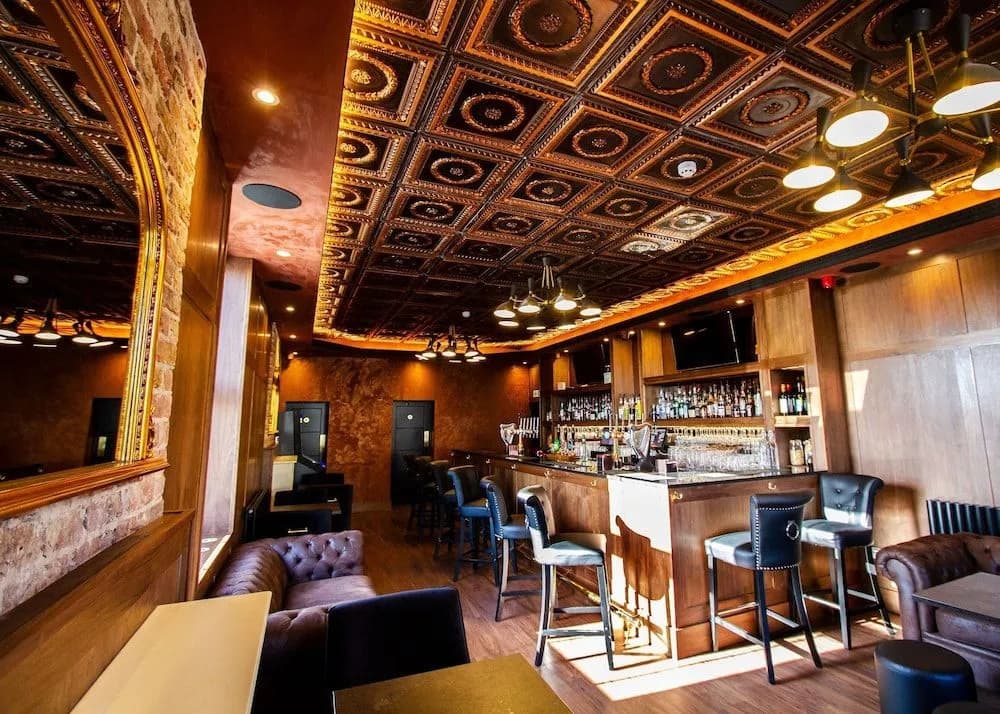 The Hadley Hotel - photo 24