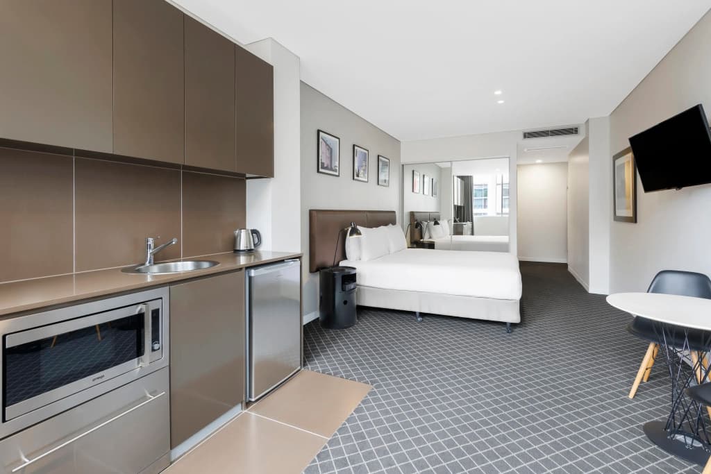 Holiday Inn & Suites Sydney Bondi Junction by IHG - photo 38