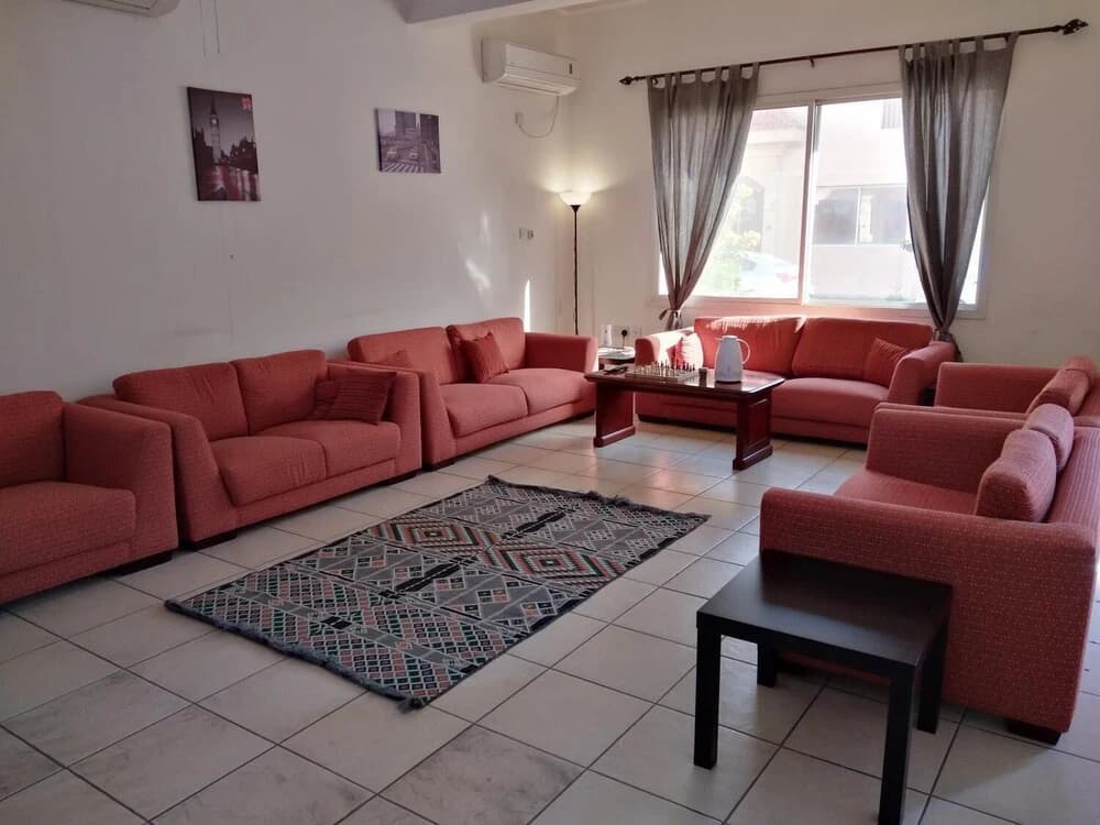 Q Hostel - photo 3