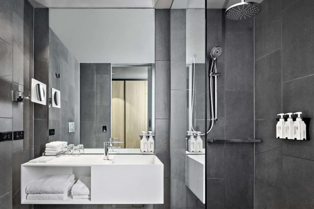 Vibe Hotel Melbourne Docklands - photo 10