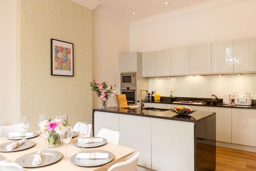 Urban Chic - Bayswater - photo 12