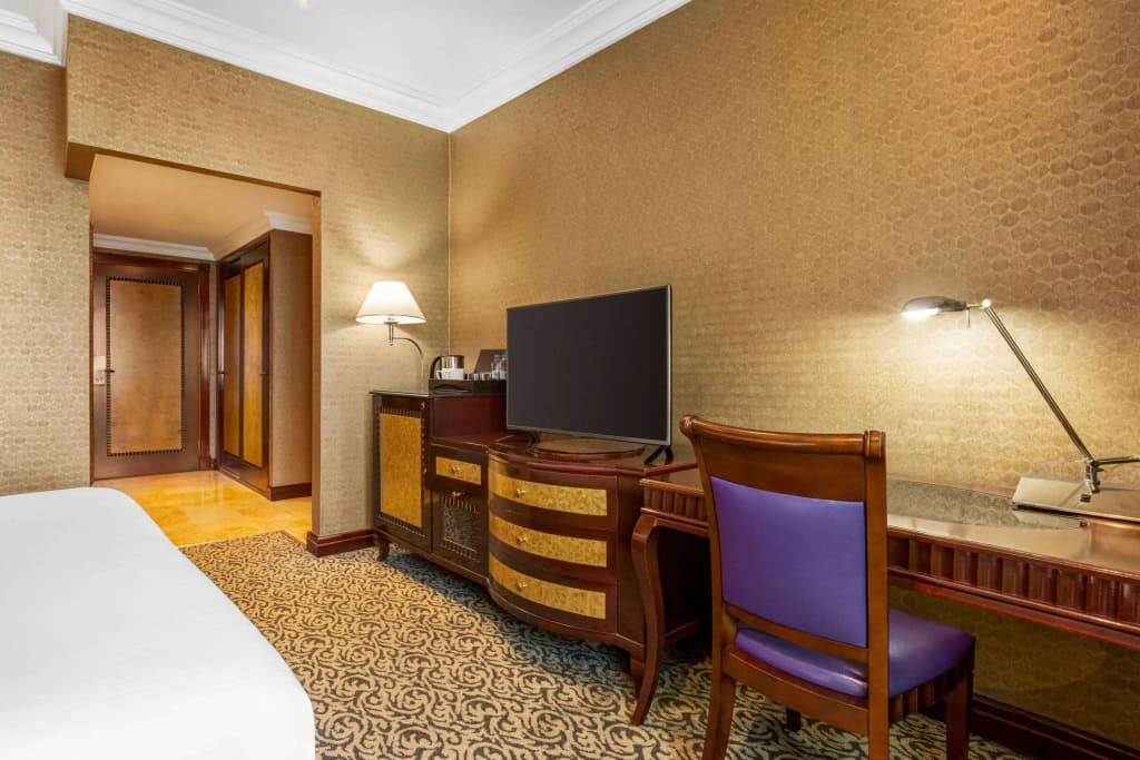 Grand Regency Doha, Trademark Collection by Wyndham - photo 38