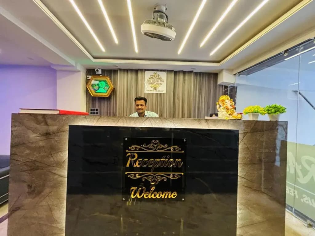 Hotel ECG Grand Inn - photo 16