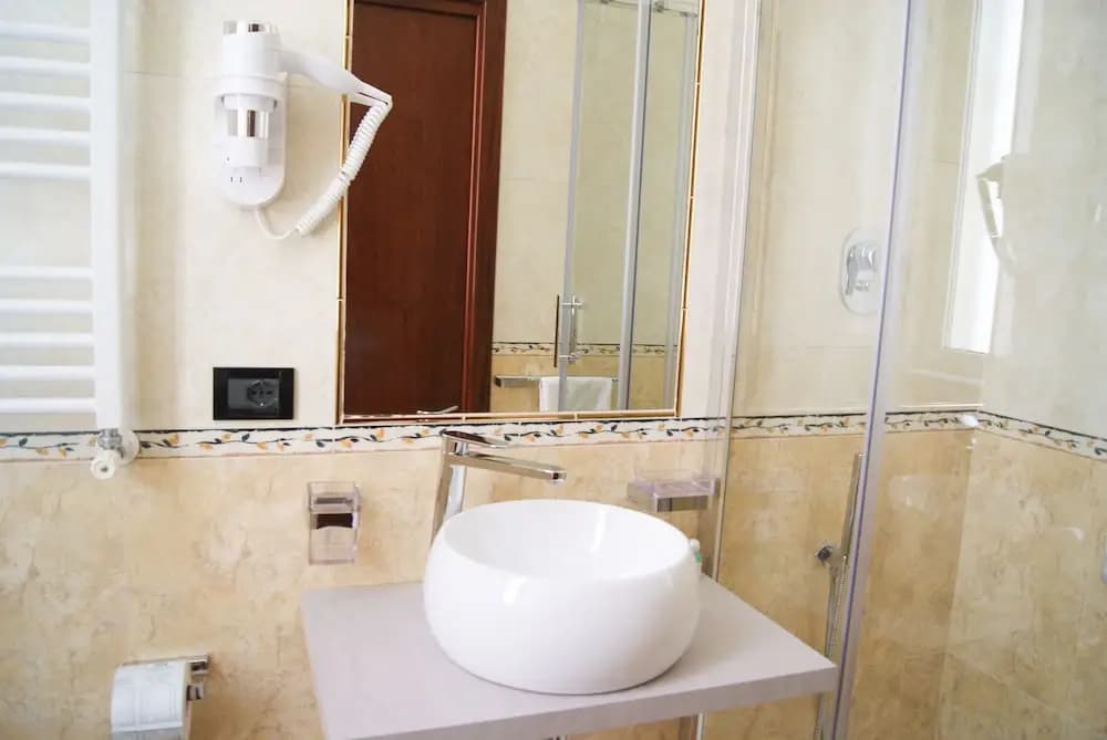 Monti 66 Hotel - photo 8