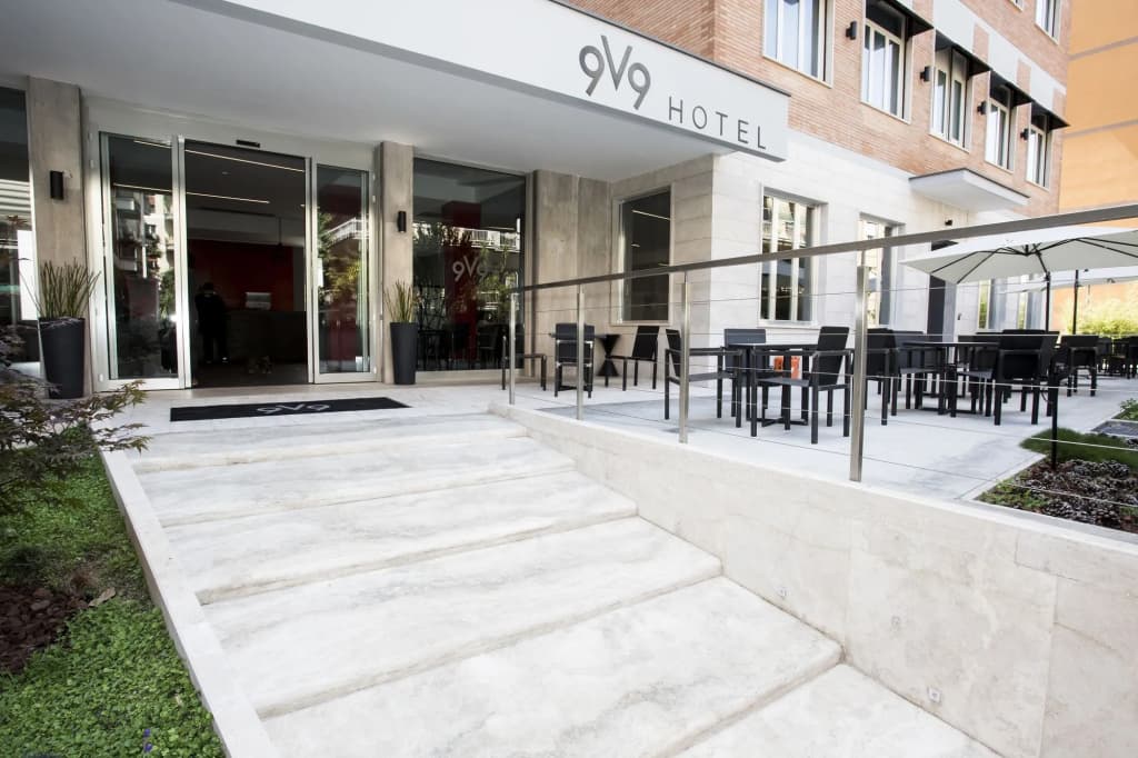 9V9 Hotel - photo 1