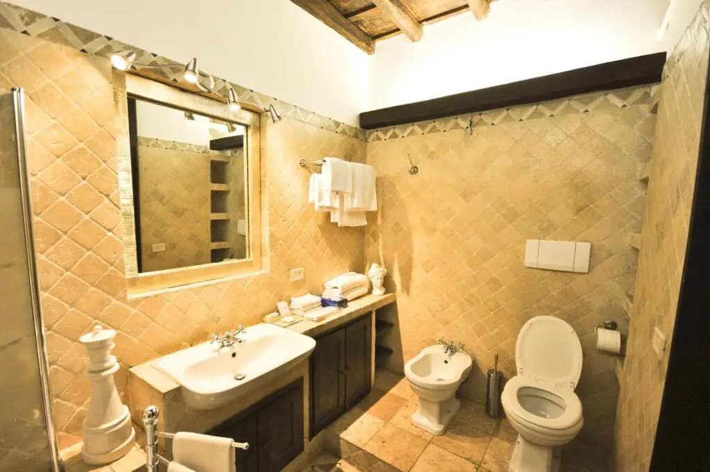 Treasurerome Spanish Steps Family 4BR - photo 10
