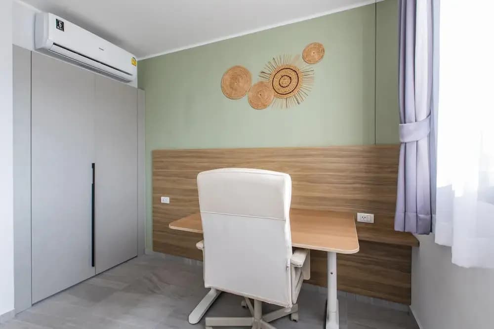 Modern Condo - 1BR & Office T3-528 - photo 19