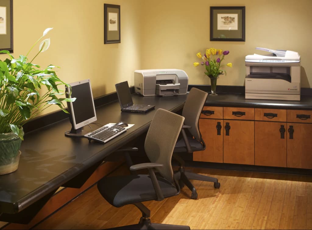 Larkspur Landing Extended Stay Suites South San Francisco - photo 6
