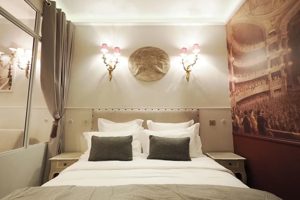 Palais Royal ChicSuites - photo 6