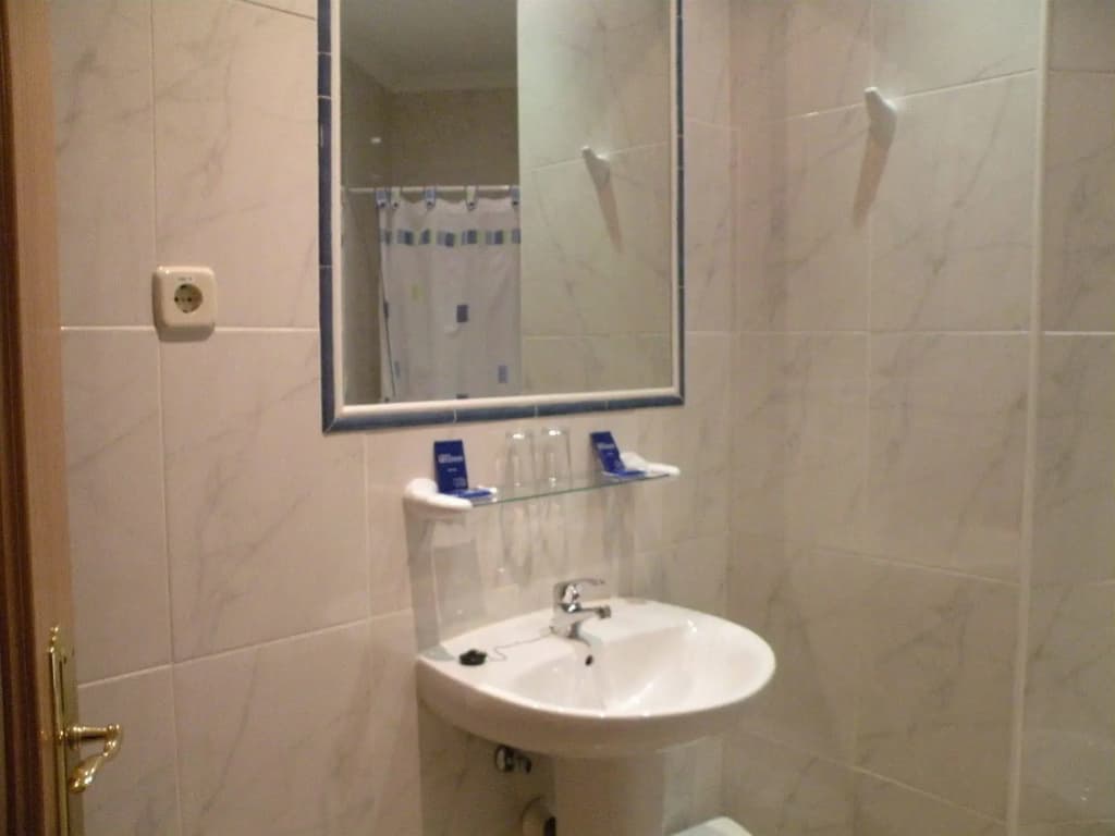 Benamar - photo 8