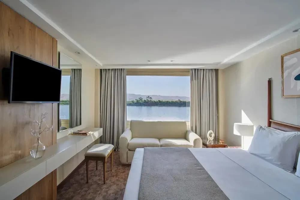 Mövenpick MS Royal Lotus - photo 6