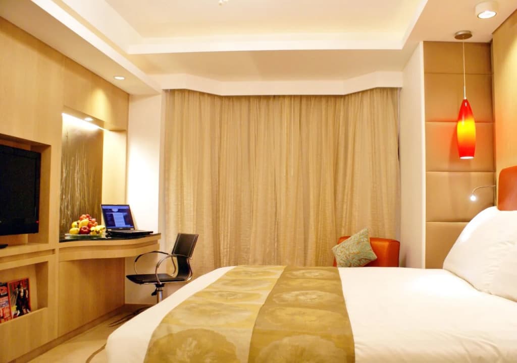 Stanford Hillview Hotel - photo 5