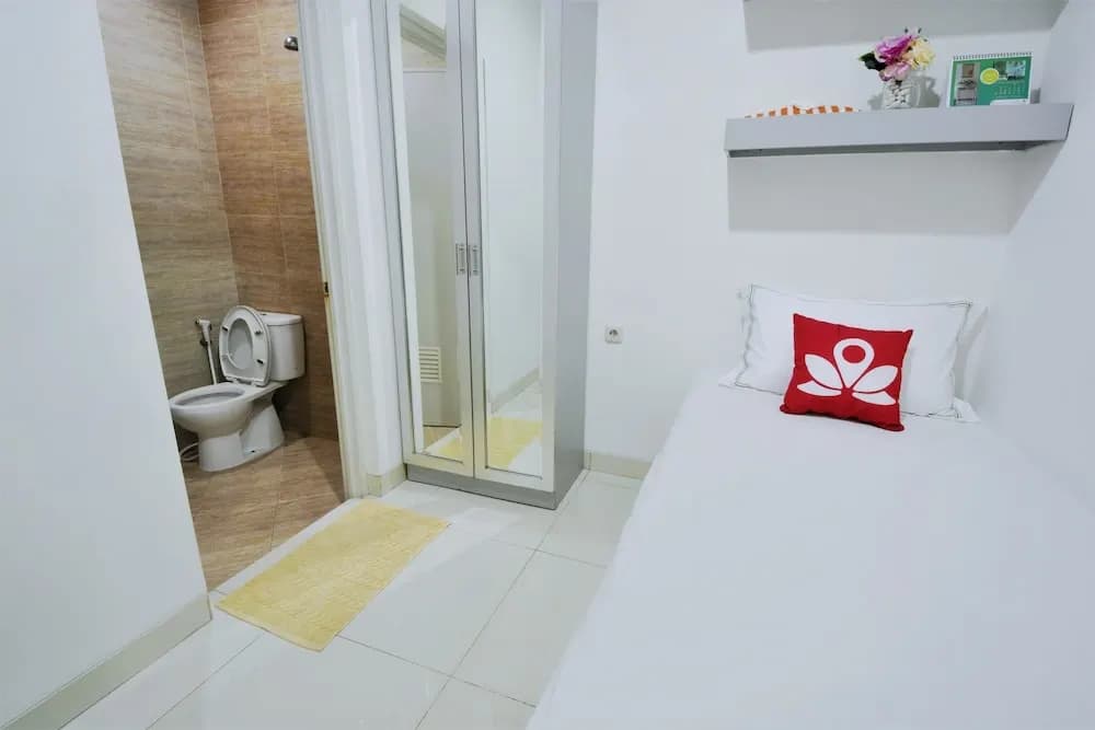 ZEN Rooms Basic Sunter Agung Utara Syariah - photo 6
