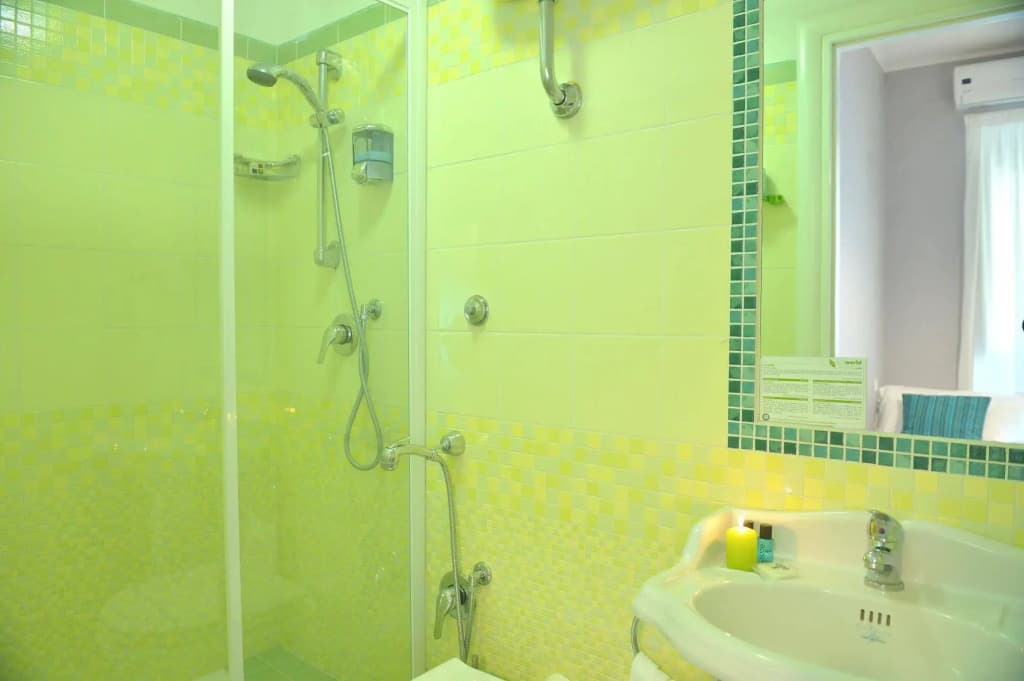 B-Cool Rome Adults Only B&B - photo 8