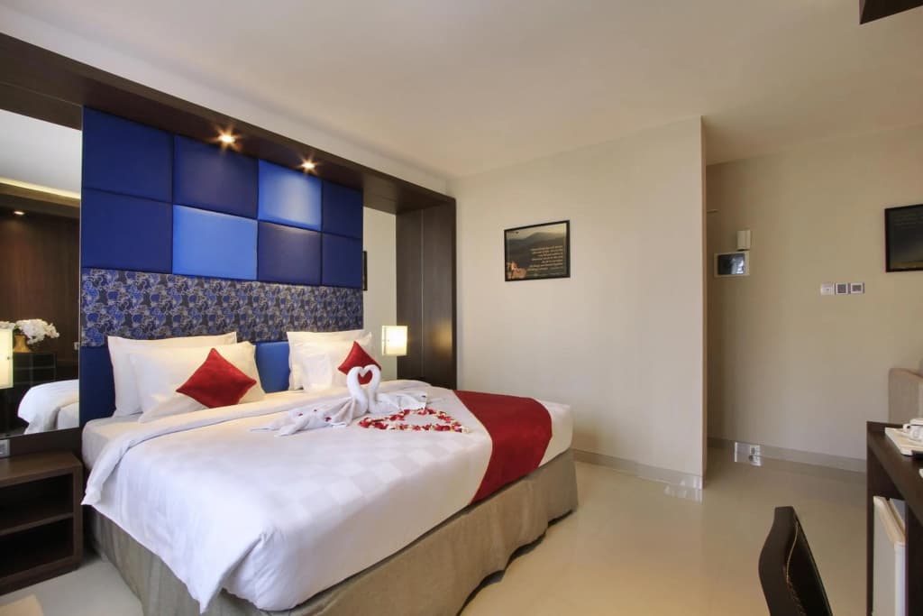 Ohana Hotel Kuta - photo 2