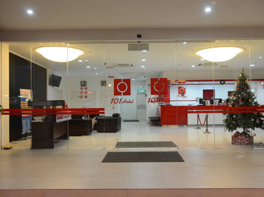 101 Hotel Bintulu - photo 2
