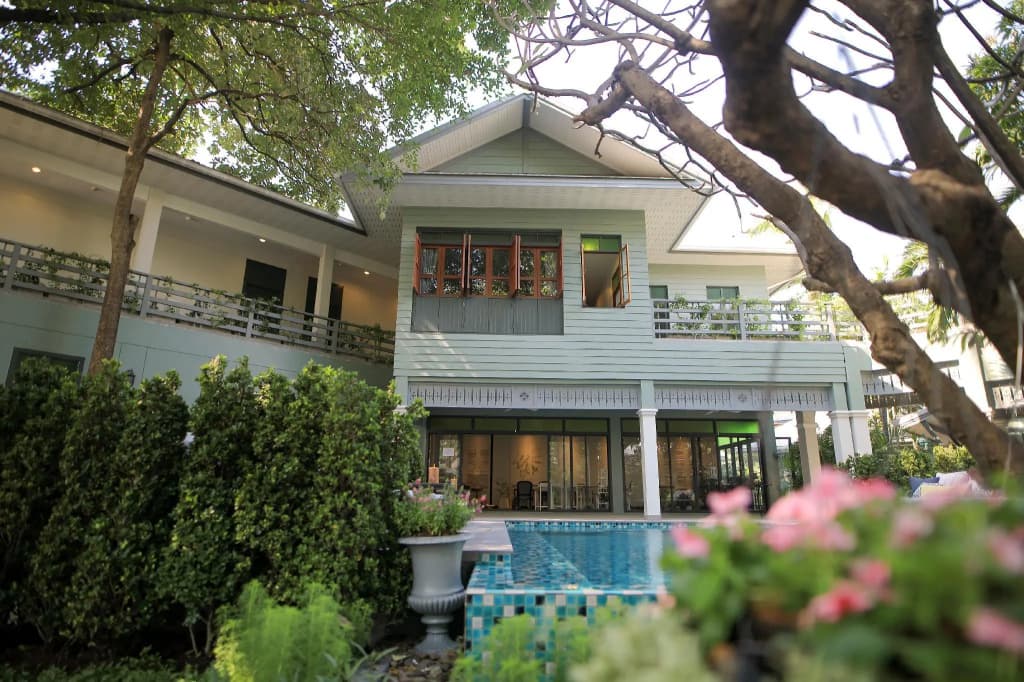 The Raweekanlaya Hotel Bangkok - photo 27