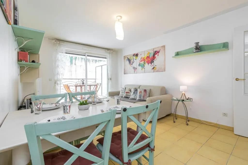 Nice 1 Bedroom downtown Carré d'Or with garage - photo 15