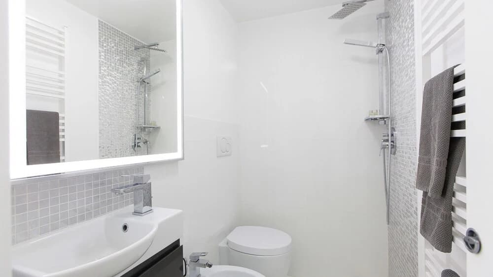 Bernini Apartments - photo 9