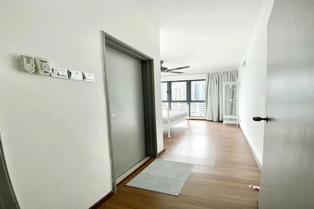 Amerin Residence Mall Apartments - photo 11