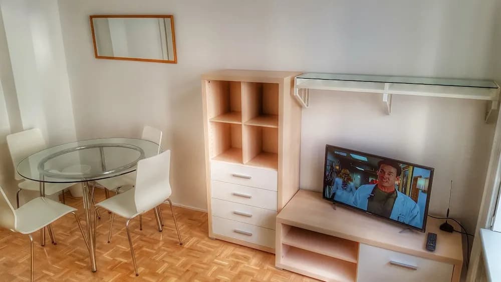 Sobieski City Apartment 11 - photo 10