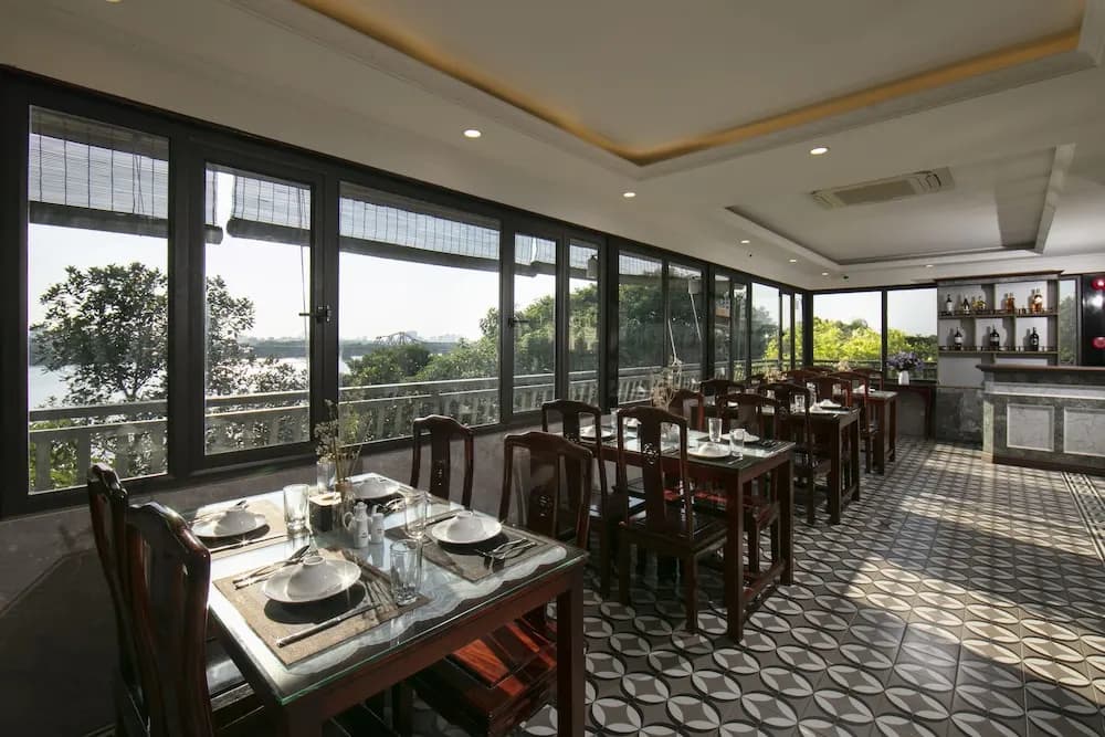 Nam Hai Hotel - photo 16