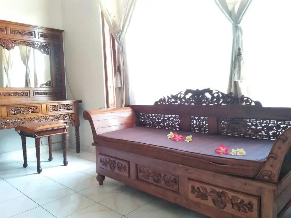 Nuriani Guest House - photo 2
