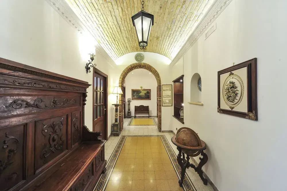 Central Domus Roma - photo 11