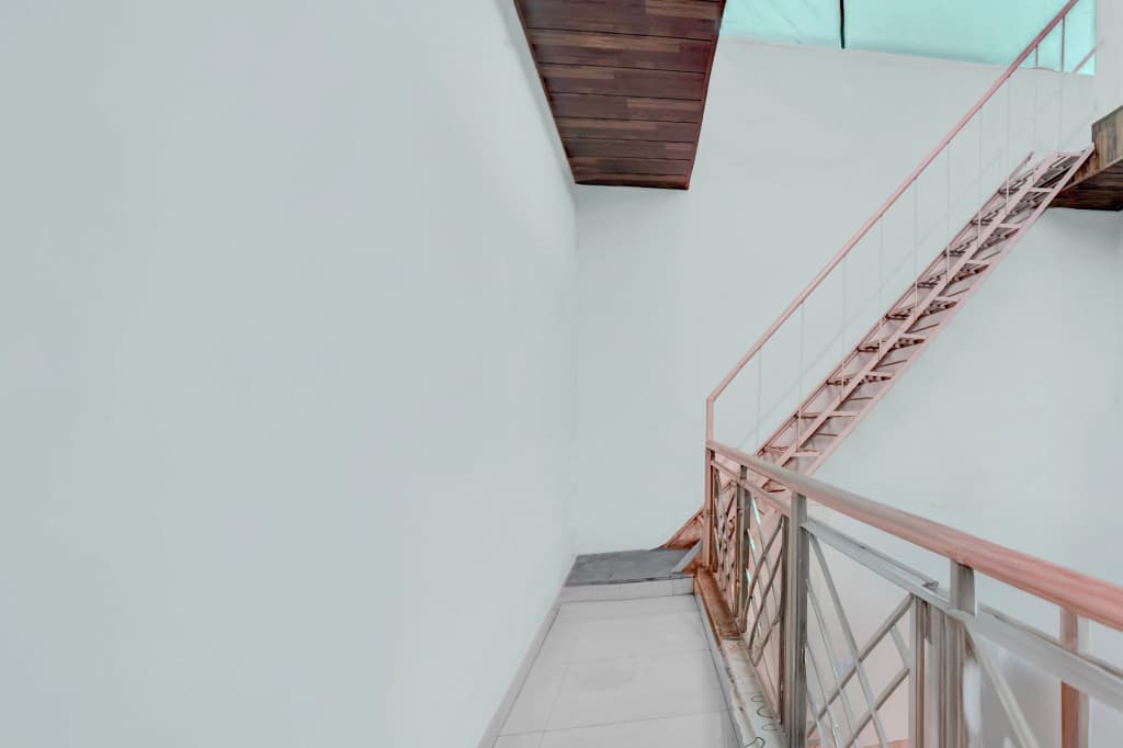 Spot On Hotel Uv Plaza - photo 11