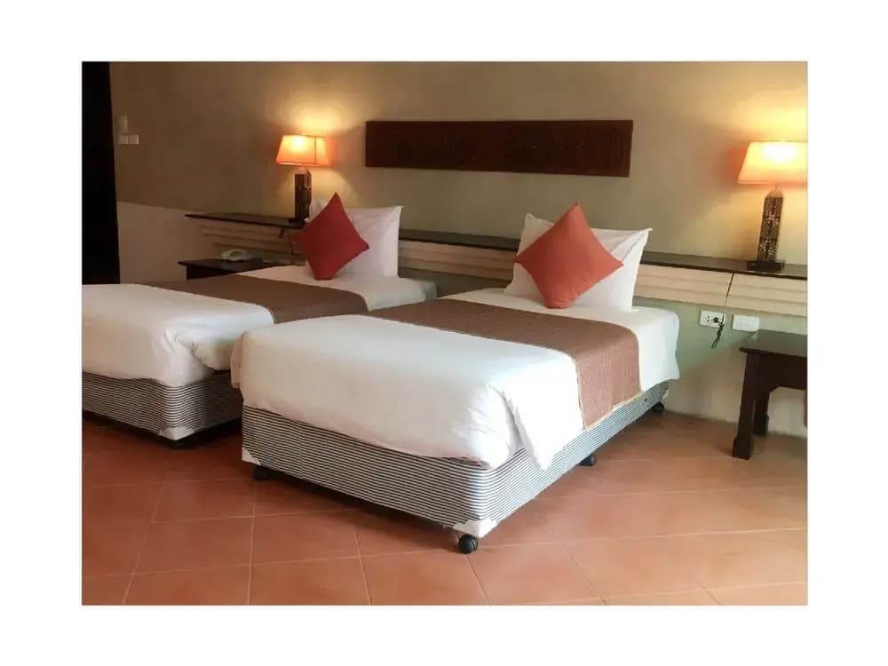 Circle Phuket Resort and Spa - photo 2