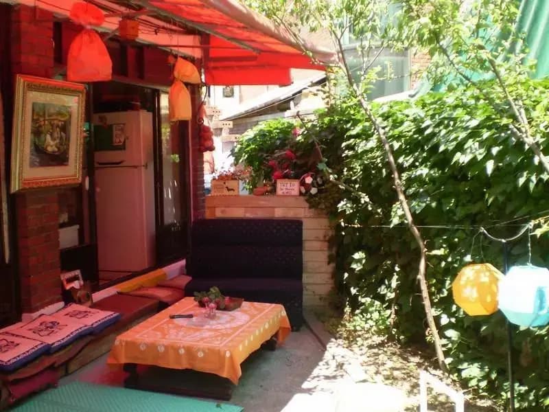 Windroad Guesthouse - photo 3