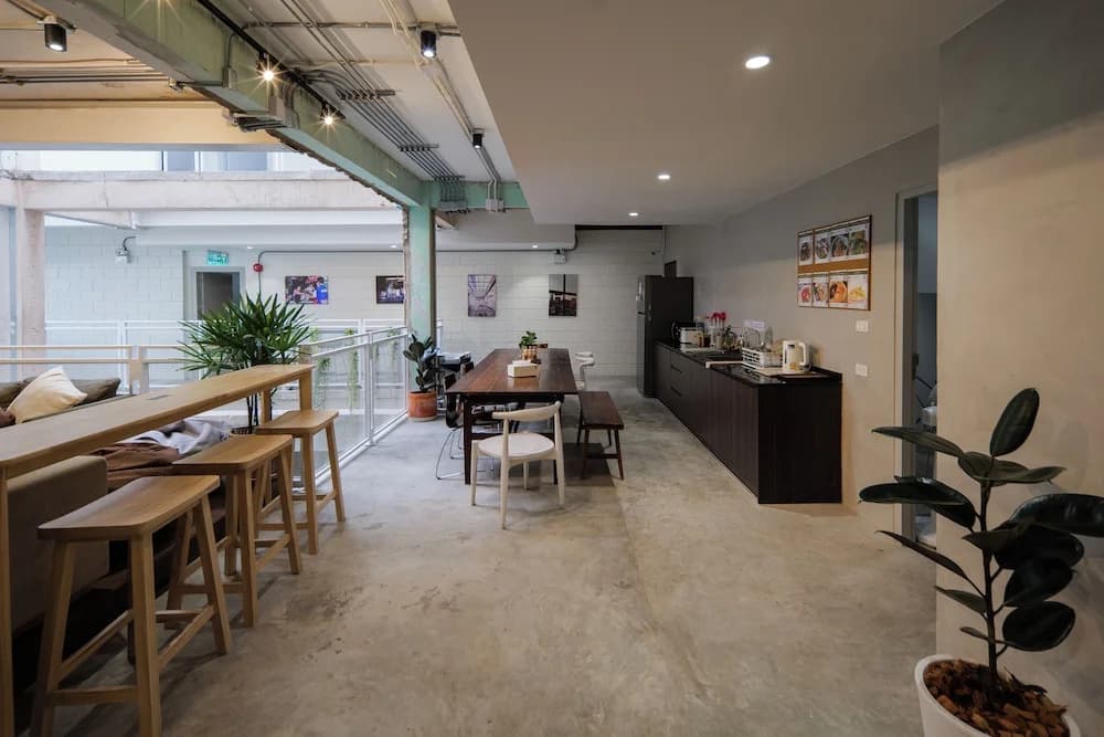 C'HOUSE Bangkok - photo 22